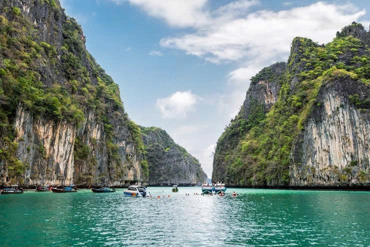 Tour bằng thuyền cao tốc Krabi Phi Phi